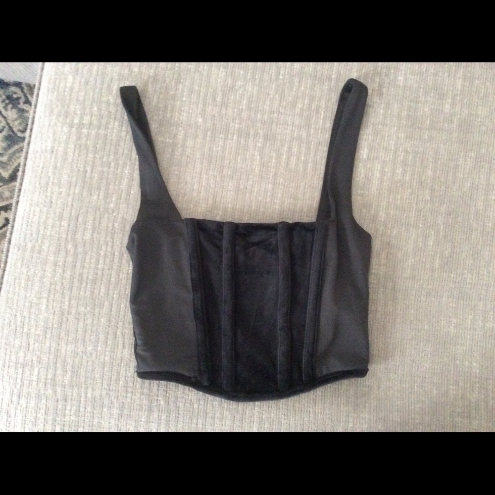 Black corset top Forever 21